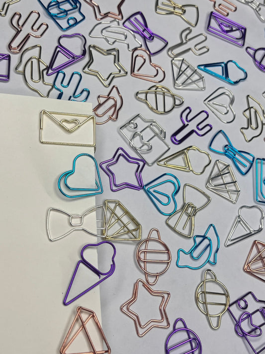 Cutest Paper Clip, Glamorous Design & Color Easy to collect.